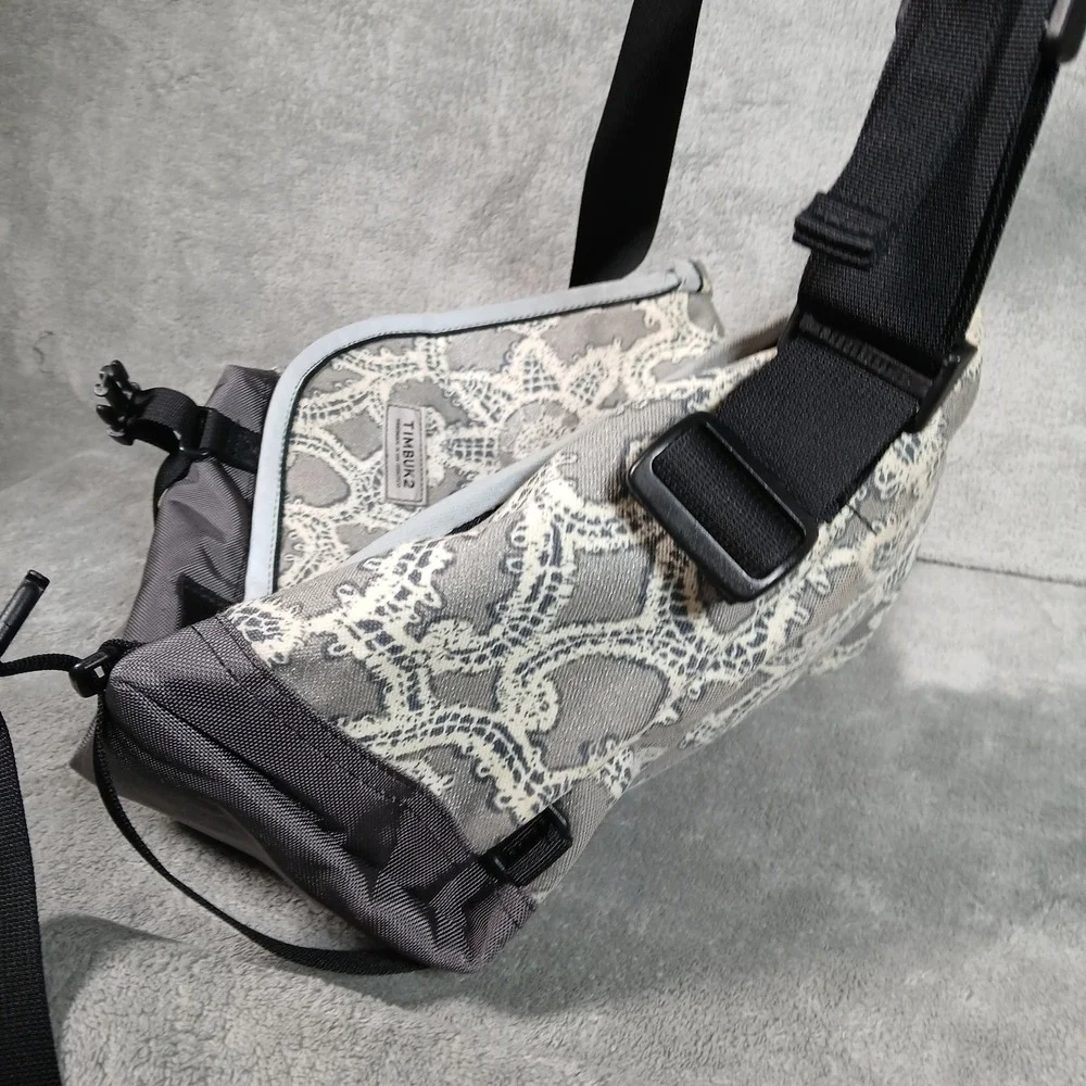 Timbuk2 Y2K Messenger Bag Gray White Lace Print Commuter Bike